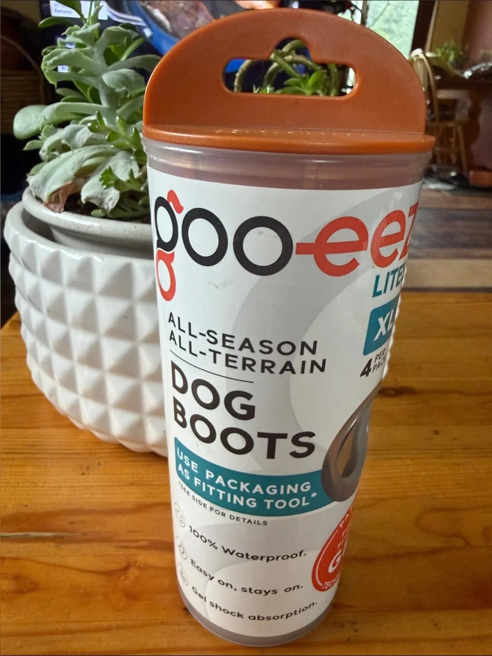 Goo-eez Dig Boots Size XL 4 booties inside